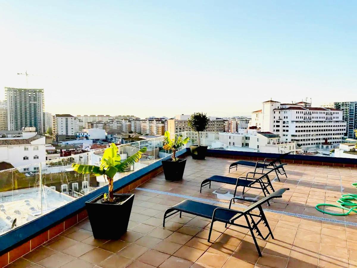 Gibraltar Central Suites ภายนอก รูปภาพ