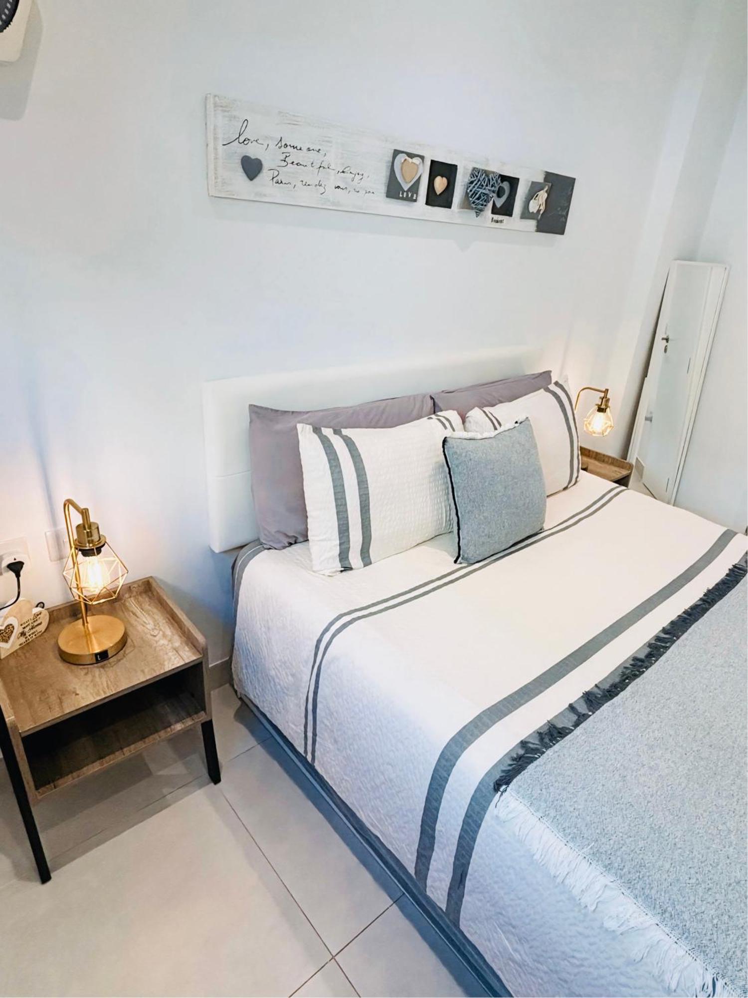 Gibraltar Central Suites ภายนอก รูปภาพ